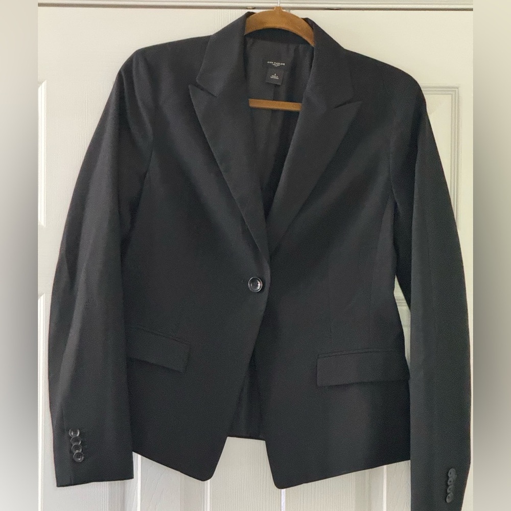 Ann Taylor Suiting - size 8 jacket, size 6 skirt